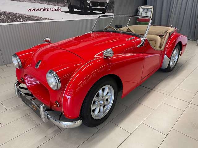 Triumph TR2 Roadster - RHD