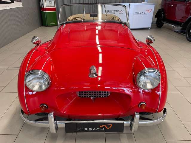 Triumph TR2 Roadster - RHD