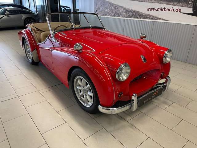 Triumph TR2 Roadster - RHD
