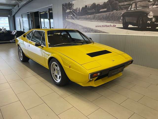 Ferrari 308 GT4 Dino 2+2 - Becker Auslieferung