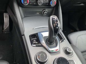 Alfa Romeo Stelvio Veloce Q4