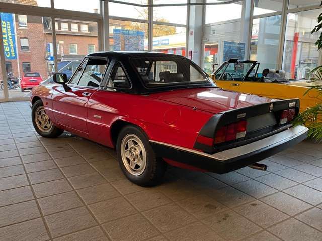 Alfa Romeo Spider 2.0 KAT