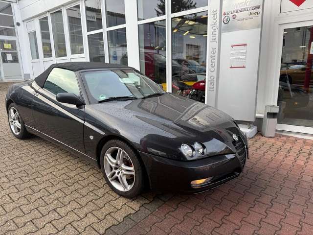 Alfa Romeo Spider 2.0 JTS 16V Medio