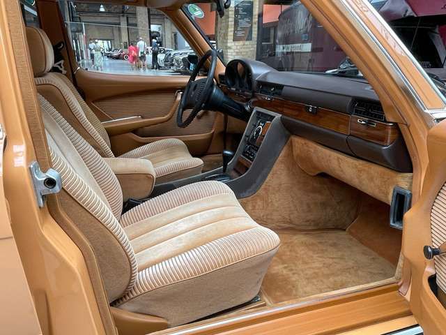 Mercedes-Benz 280 SE W116