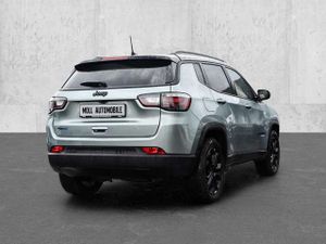 Jeep Compass Upland Plug-In Hybrid 4WD Winter-Paket