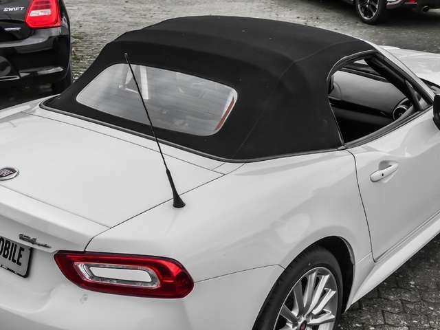 Fiat 124 Spider