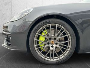 Porsche Panamera 4 E-Hybrid Sport Turismo Plat. Ed. LED