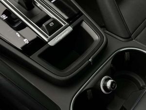 Porsche Cayenne E-Hybrid Platinum Edition Surround View