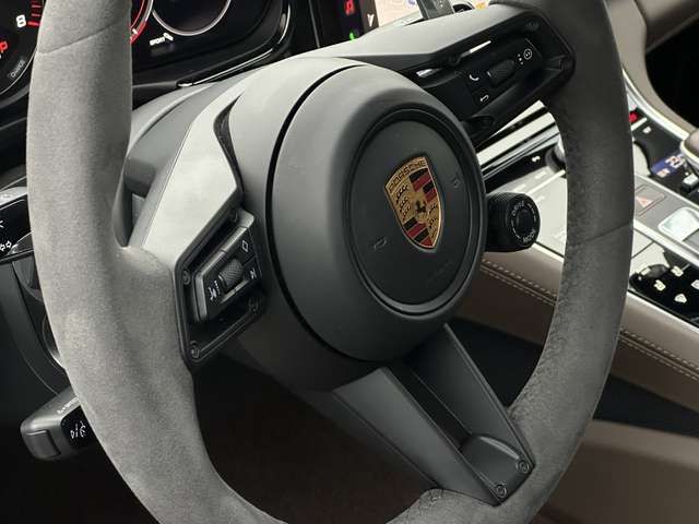 Porsche Panamera 4 E-Hybrid Sport Turismo BOSE PANO