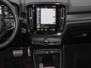 Volvo XC40 R Design 2WD B4 EU6d Navi digitales Cockpit Memory