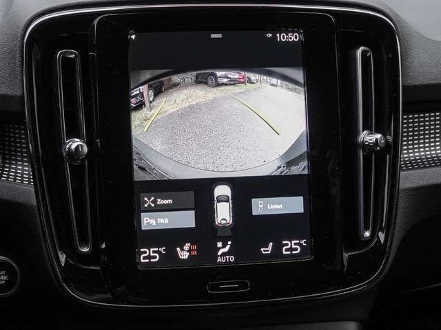 Volvo XC40 R Design 2WD B4 EU6d Navi digitales Cockpit Memory