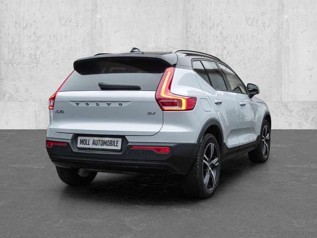 Volvo XC40 R Design 2WD B4 EU6d Navi digitales Cockpit Memory