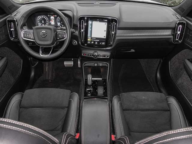 Volvo XC40 R Design 2WD B4 EU6d Navi digitales Cockpit Memory