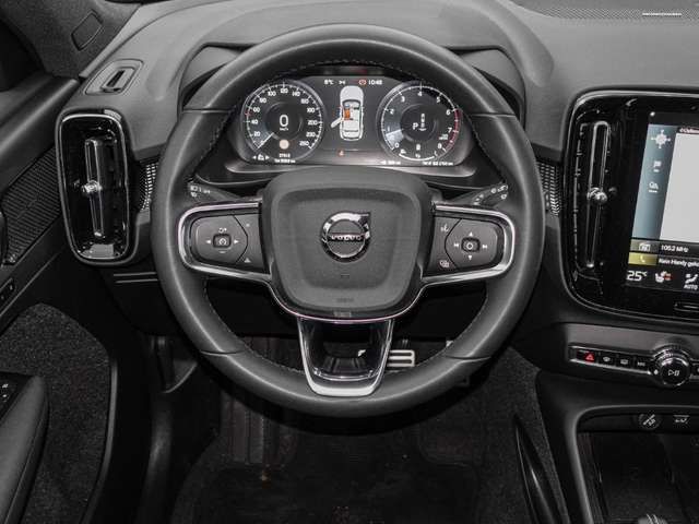 Volvo XC40 R Design 2WD B4 EU6d Navi digitales Cockpit Memory