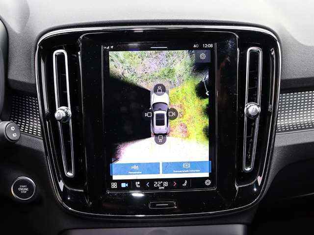 Volvo XC40 Plus Dark 2WD B4 EU6d Navi digitales Cockpit Memor