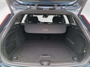 Volvo V60 D4 Momentum AHK/Cam/CD/Panorama