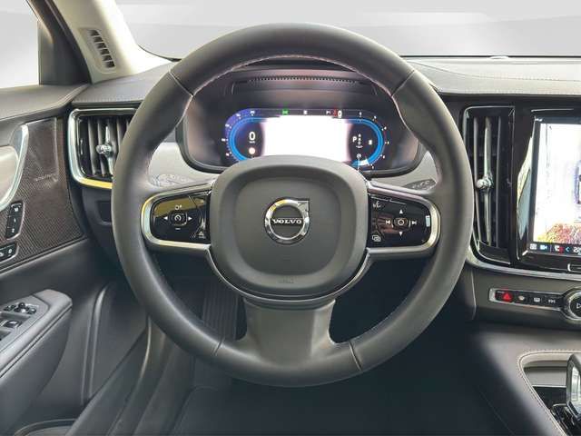 Volvo V90 Cross Country B4D Pano/360°/AHK