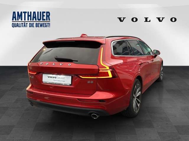 Volvo V60 B5 Momentum Camera/Navi/Memory