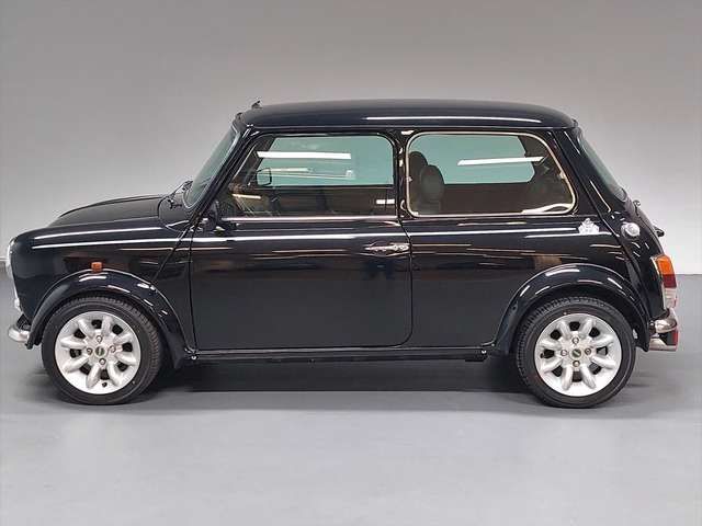 MINI Cooper Sondermodell 40 Anniversary aus 1. Hand