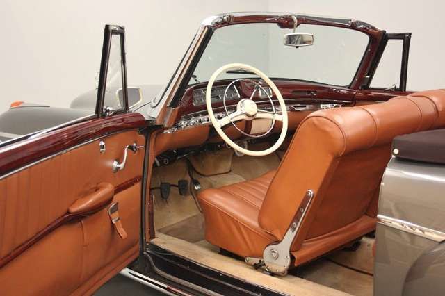 Mercedes-Benz 220 S Ponton Cabrio in schönster Farbkombination