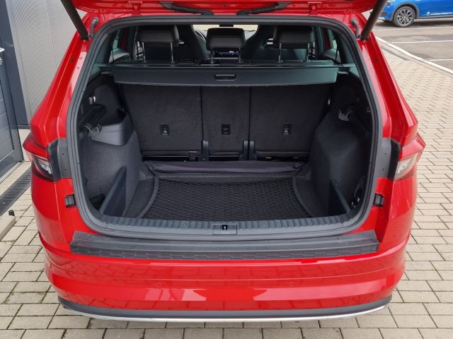 SKODA Kodiaq 2.0 TDI SCR DSG 4x4 SportLine Navi AHK ACC PDC 20Alu