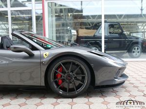 FERRARI F8 Spider 1HD*Novitec*Rac.Sea*Pass. Disp*Atelier