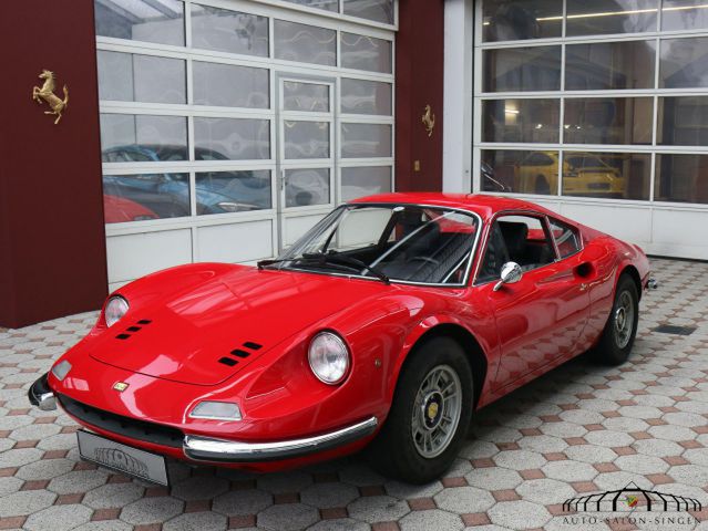 FERRARI 246 GT Dino E Serie, ältere Restaurierung