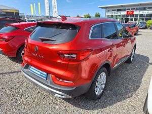 RENAULT Kadjar LIMITED DELUXE TCe 140 GPF