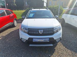 DACIA Sandero Stepway Essential SCe 75