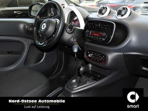 SMART EQ fortwo Cool & Audio DAB Klima Sitzhz Tempomat