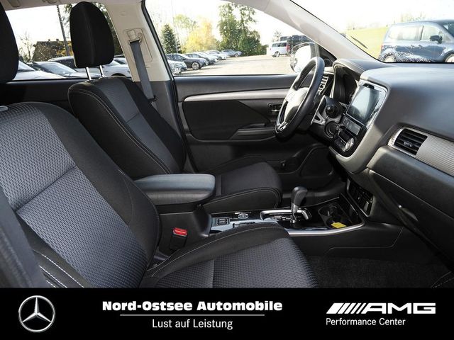 MITSUBISHI Outlander Edition 100+ 4WD 360° Mopf Tempo LED