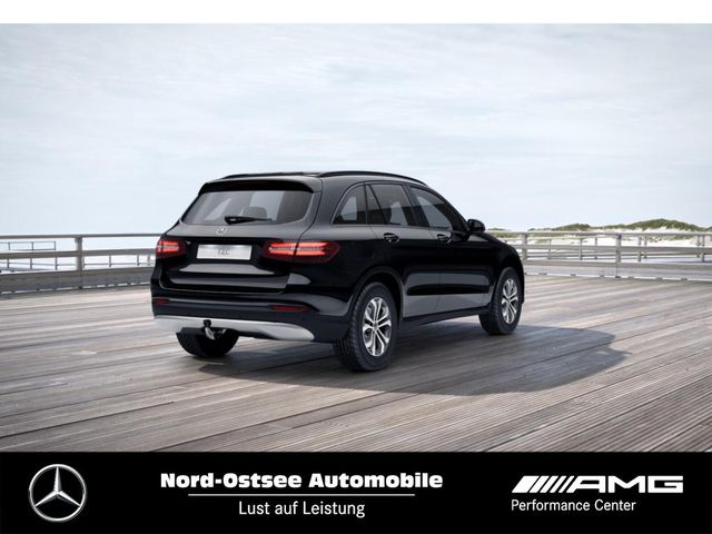 MERCEDES-BENZ GLC 220 d 4M Navi Kamera Tempo AHK Sitzheizung