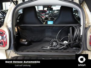 SMART EQ fortwo coupe prime Tempo SHZ Pano PDC Kamera