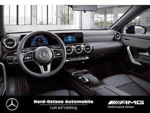 MERCEDES-BENZ A 180 d Progressive LED Parkpaket Navi Sitzhz Te