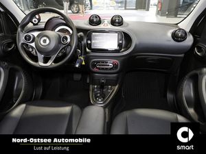 SMART EQ forfour Cool & Audio PDC Sitzheizung Klima