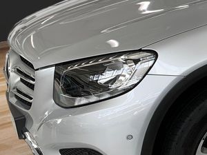 MERCEDES-BENZ GLC 250 d 4MATIC *MBUX*KAMERA*PANO*AHK*NAVI*AUT