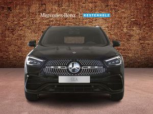 MERCEDES-BENZ GLA 220 d 4MATIC AMG*LED*MULTIBEAM*DISTRONIC*