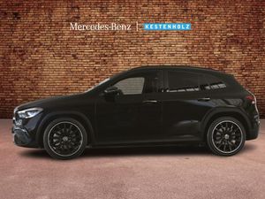 MERCEDES-BENZ GLA 220 d 4MATIC AMG*LED*MULTIBEAM*DISTRONIC*