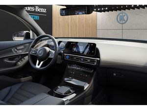 MERCEDES-BENZ EQC 400 4MATIC *Memory*MBUX*SDach*KAMERA*DISTR