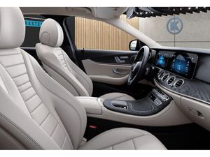 MERCEDES-BENZ E 400 d 4MATIC Limousine *Avantgarde*Memory*MBUX