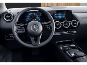 MERCEDES-BENZ B 180 *MBUX*KAMERA*NAVI*ParkAss*SpurH*AUT*SHZ*LM