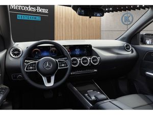 MERCEDES-BENZ EQA 250 *PROGR*PANO*KAM*AHK*MBUX*NIGHT*NAVI*SHZ*