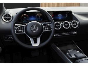 MERCEDES-BENZ EQA 250 *PROGR*PANO*KAM*AHK*MBUX*NIGHT*NAVI*SHZ*