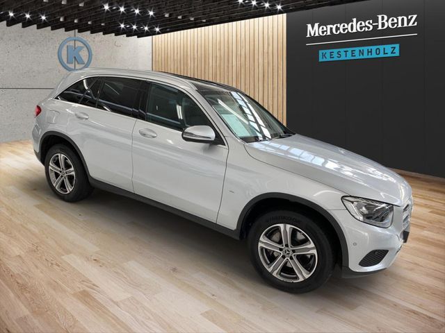 MERCEDES-BENZ GLC 250 d 4MATIC *MBUX*KAMERA*PANO*AHK*NAVI*AUT