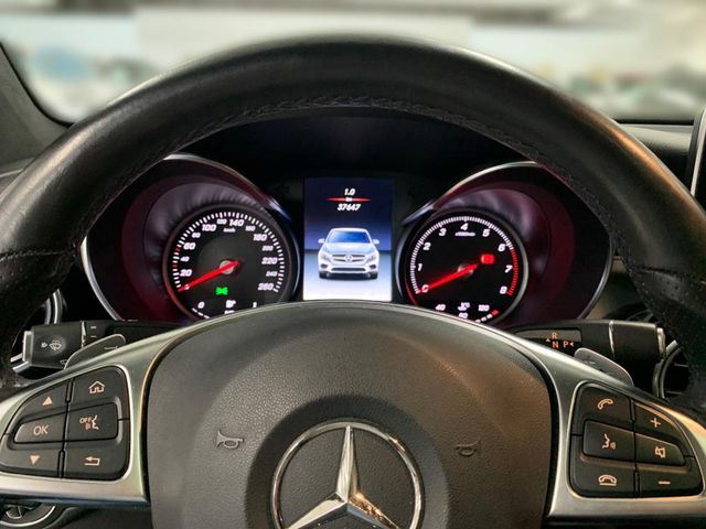 MERCEDES-BENZ GLC 300 4MATIC Coupé *AMG*StHz*Sportausp.*SDach