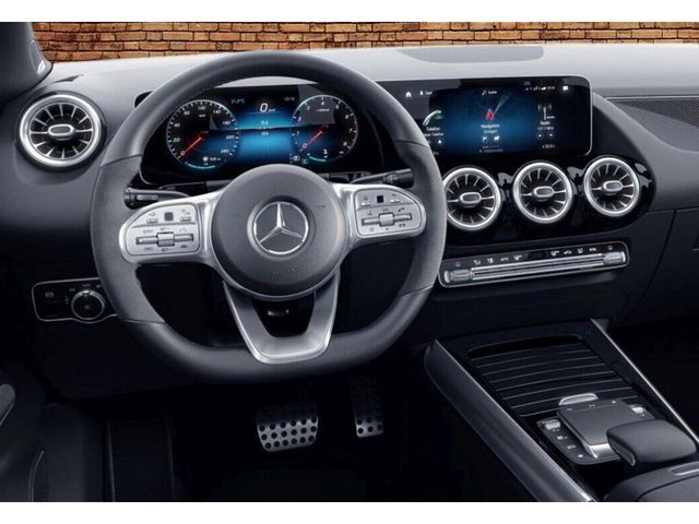 MERCEDES-BENZ GLA 250 4MATIC *AMG*Night*MBUX*Sportausp.*KAMERA