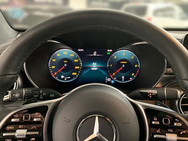 MERCEDES-BENZ GLC 220 d 4MATIC *Memory*MBUX*PANO*KAMERA*DISTR