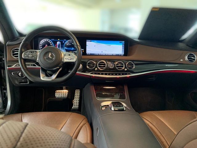 MERCEDES-BENZ S 400 d 4M AMG*PANO*2xSHZ*SITZKLIMA*DISTR*MASSAG