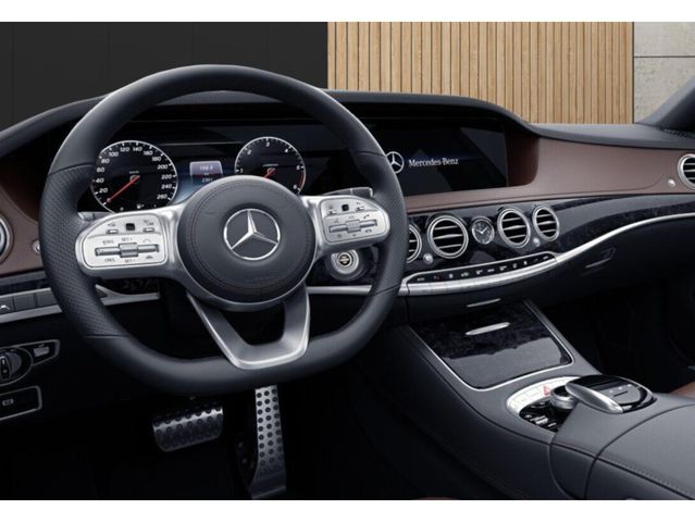 MERCEDES-BENZ S 400 d 4M AMG*PANO*2xSHZ*SITZKLIMA*DISTR*MASSAG