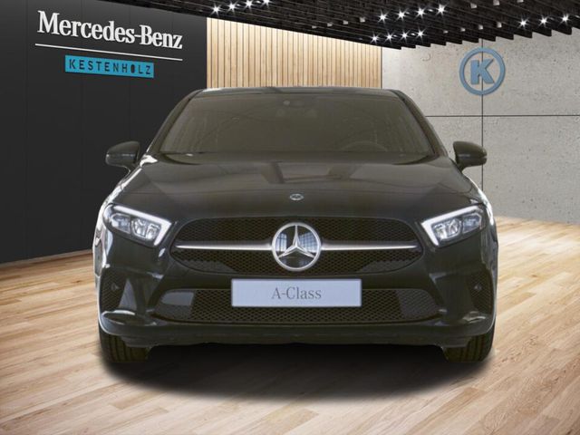 MERCEDES-BENZ A 180 d Kompaktlimousine *KAMERA*MBUX*NAVI*LED**